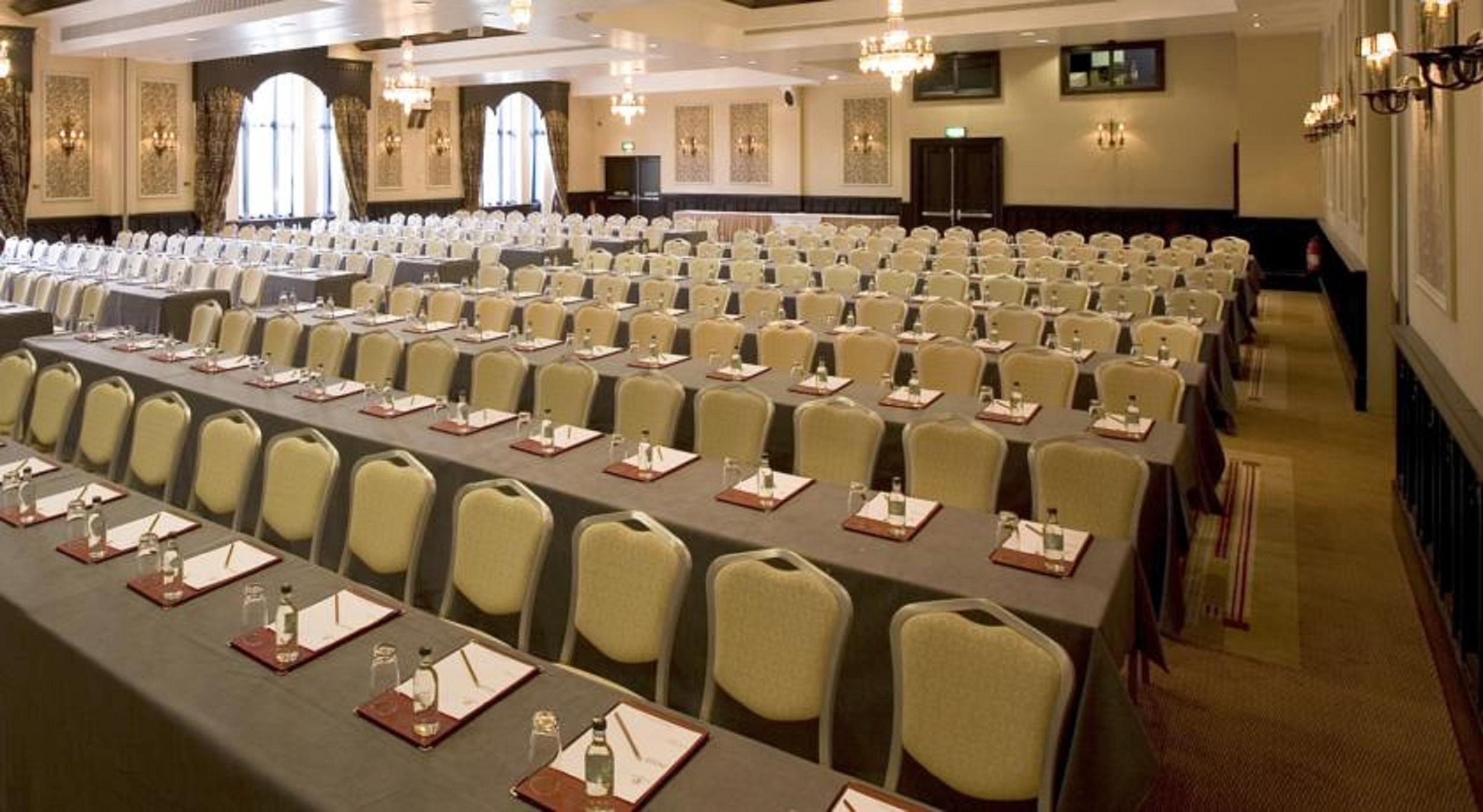 Clontarf Castle Hotel Dublin Exterior foto