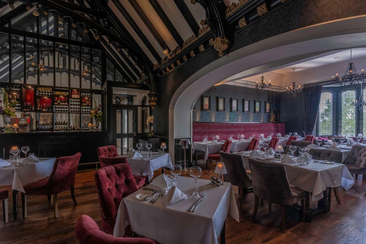 Clontarf Castle Hotel Dublin Exterior foto