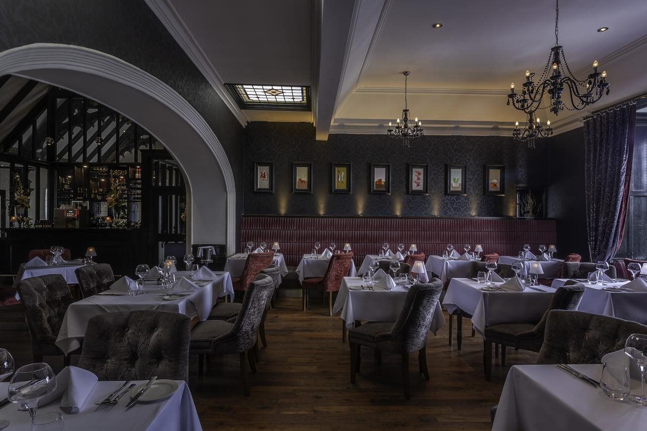 Clontarf Castle Hotel Dublin Exterior foto
